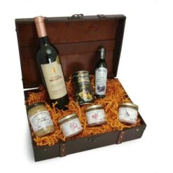 Geschenkset Schatzkiste Schlemmerbox, Holztruhe Mit Wein Und Feinschmecker-Spezialitäten